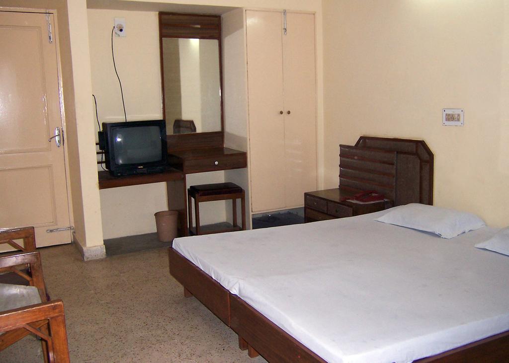 Hotel Mansarover International Харідвар Номер фото
