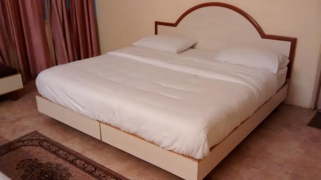 Hotel Mansarover International Харідвар Номер фото