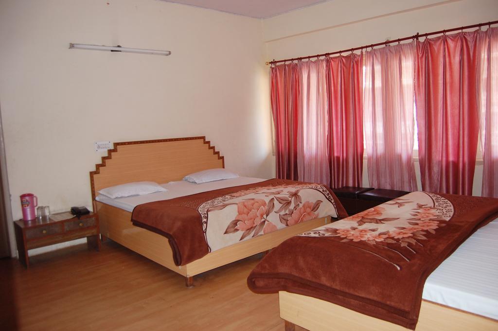 Hotel Mansarover International Харідвар Номер фото
